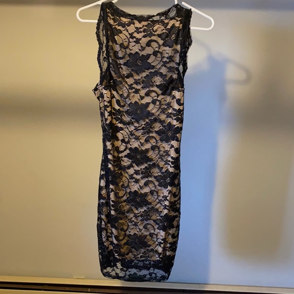 Dresses & Skirts - Slinky dress with black lace overlay